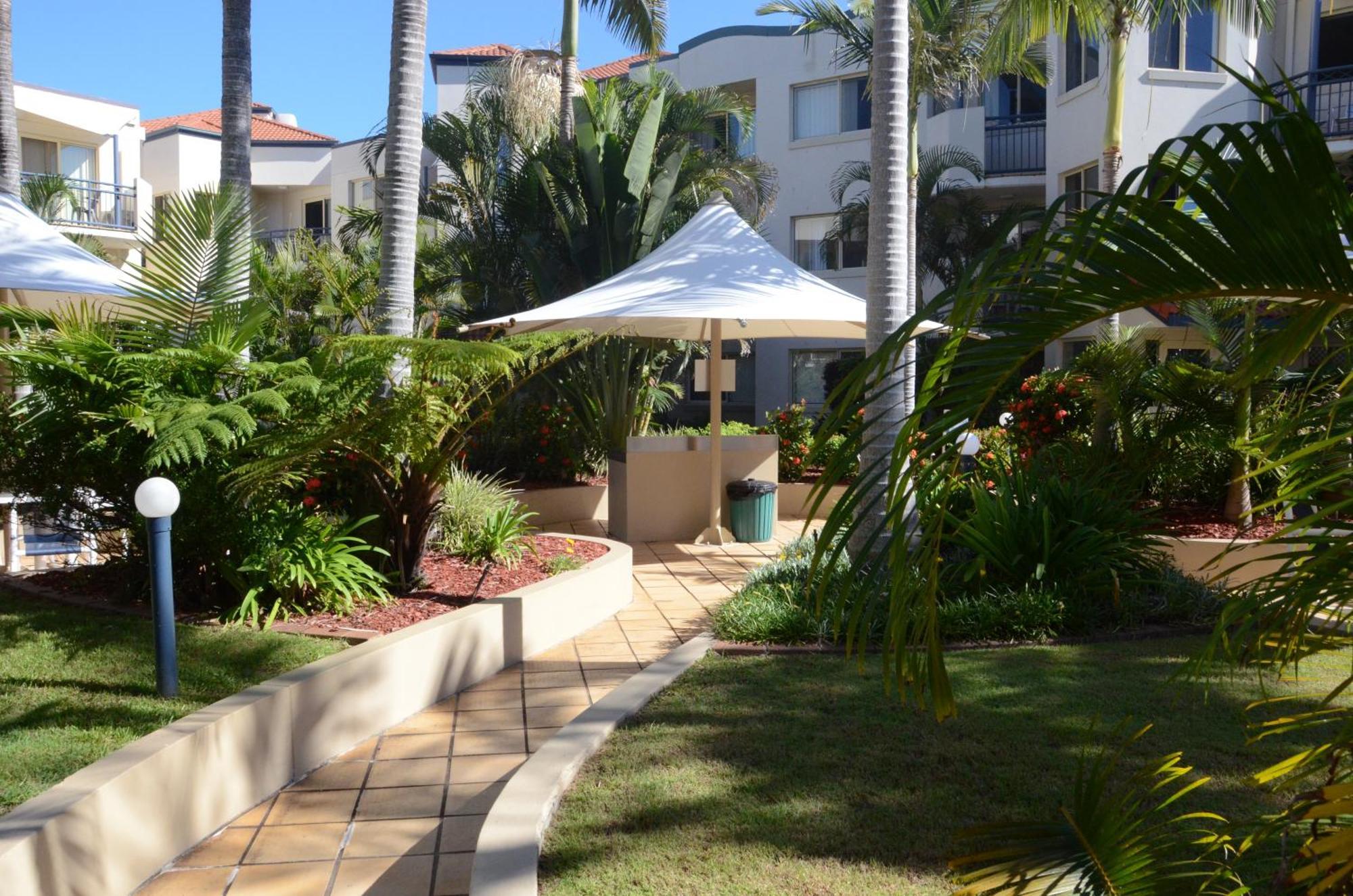 Golden Riviera Absolute Beachfront Resort Gold Coast Eksteriør bilde